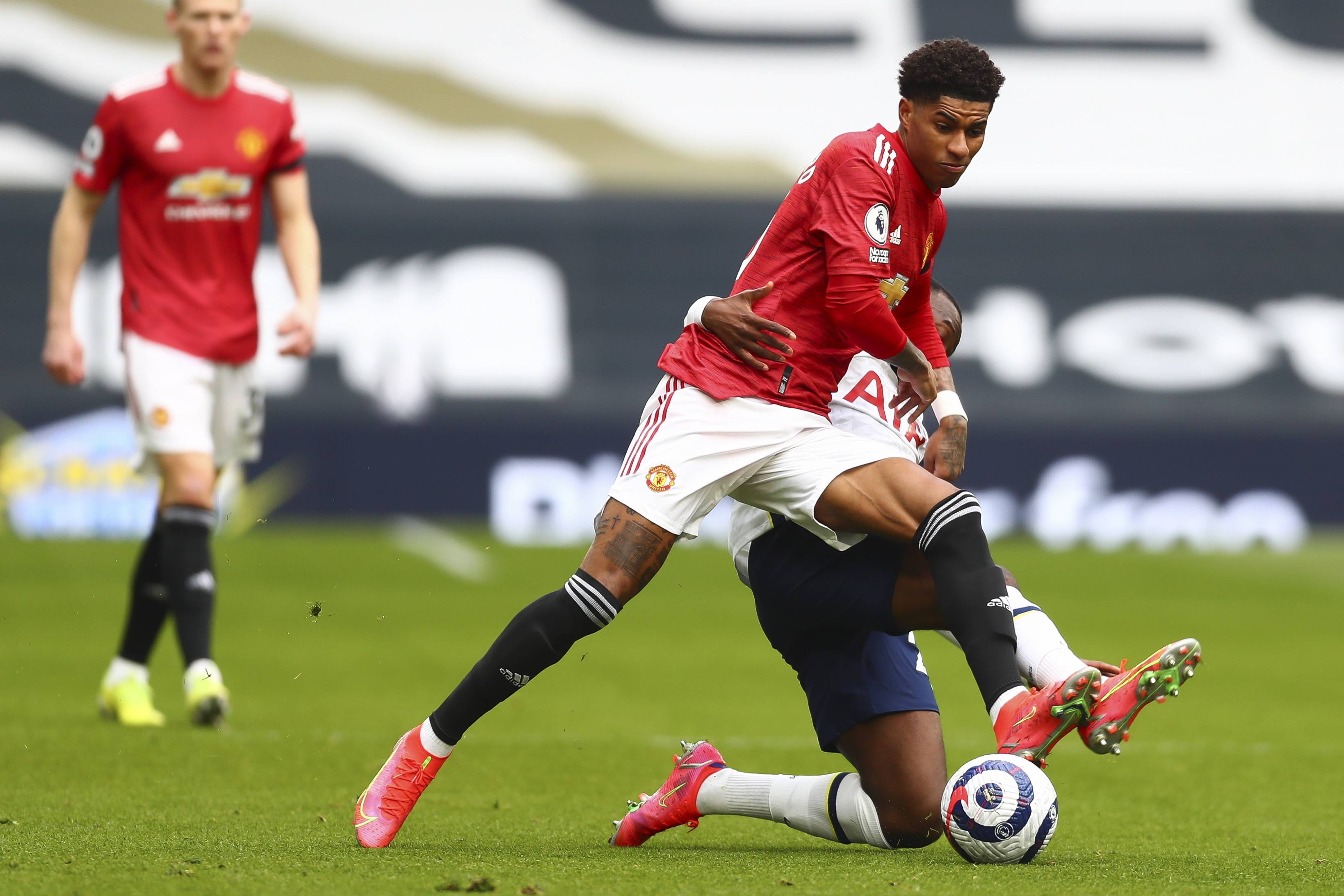 赛时游刃有 赛时游刃有