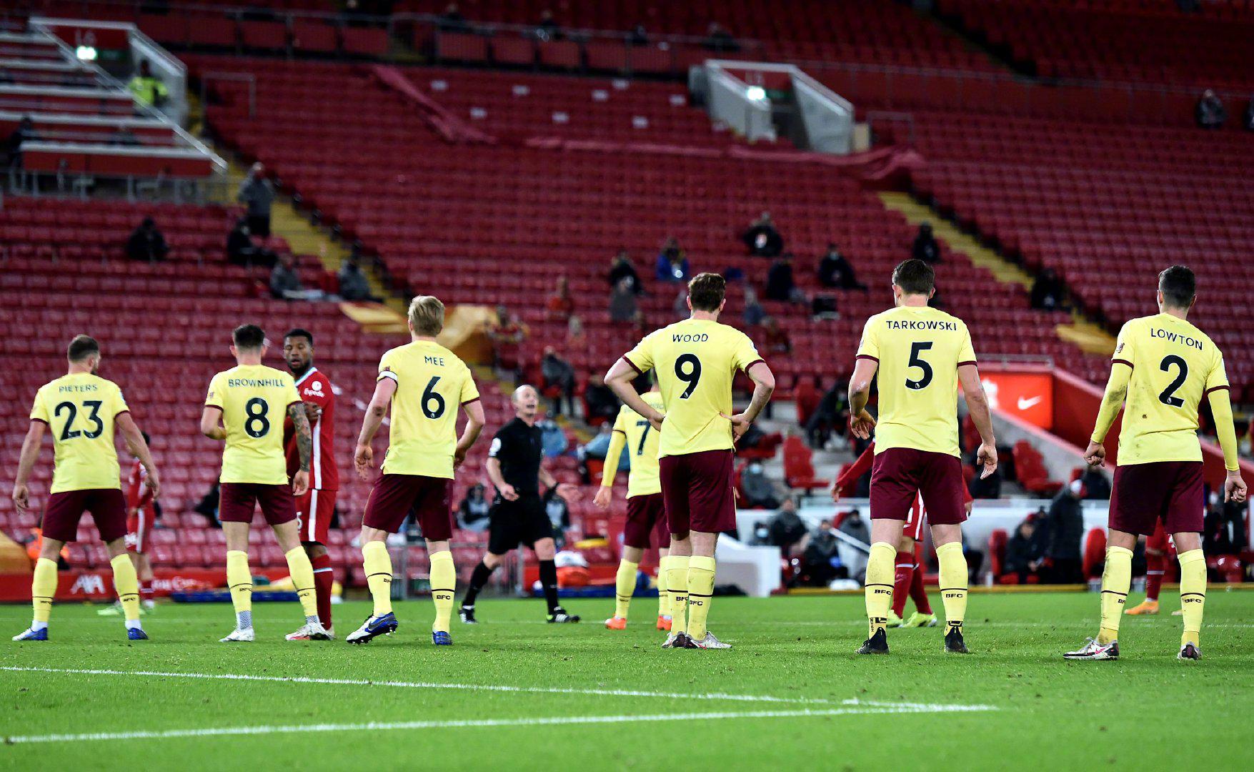 首战的完败 首战的完败